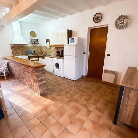 בית נופש Maison Charmante A Avec Grand Jardin Clos