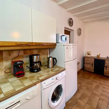 בית נופש Maison Charmante A Avec Grand Jardin Clos *